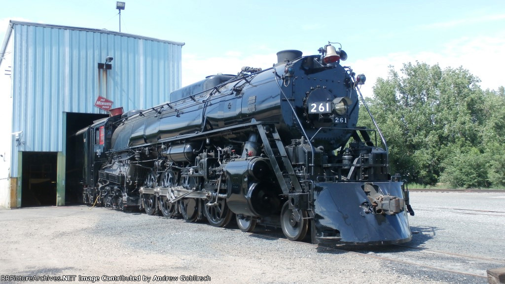 MILW 261 sits outside this Nice Hot Day